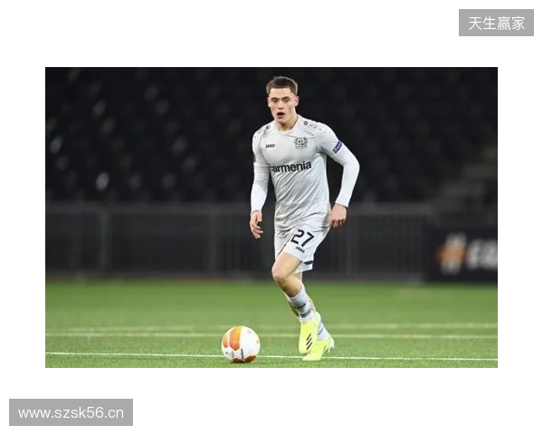 赫韦德斯:维尔茨心态很好,我确信他会在下半程展现真正实力 赫韦德斯:维尔茨心态很好,我确信他会在下半程展现真正实力